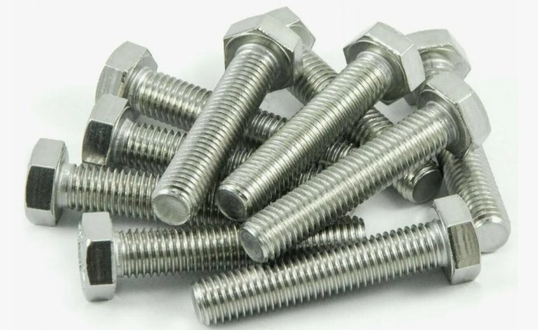 Особенности стандарта DIN 933: Почему болты с полной резьбой так востребованы?