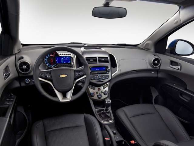Chevrolet aveo: характеристики, комплектация, салон